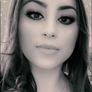 Meet your Posher, Marylin